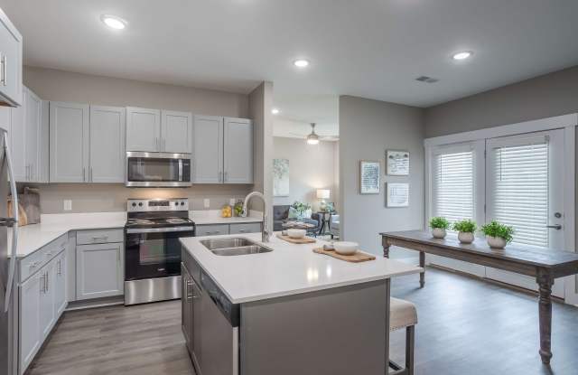 Trails at Hunter Pointe photos photos