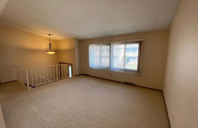 4304 Bridgewood Terrace Gallery 3