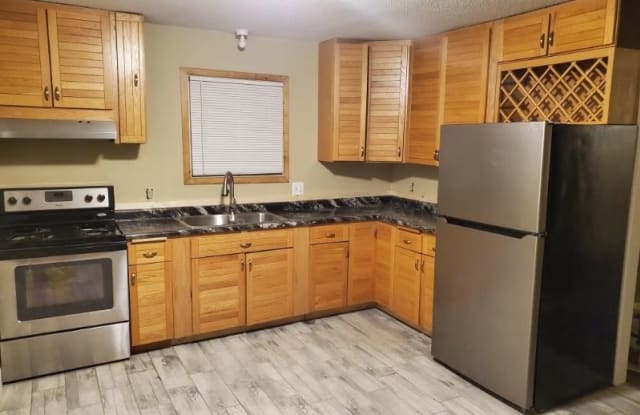 842 18th Avenue South - 842 18th Avenue South, St. Cloud, MN 56301