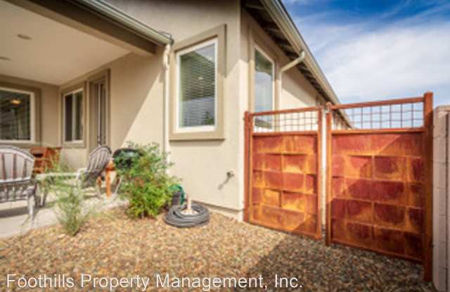 1521 Chateau Drive Gallery 4
