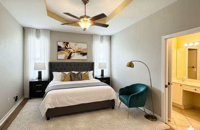 8654 Lineyard Cay Gallery 3