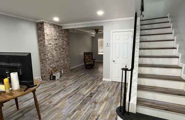 906 Johnston Street Gallery 3