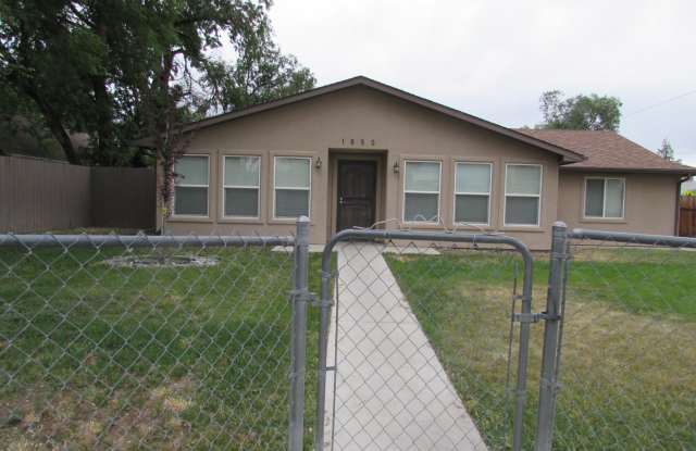 Beautiful home available now! Gallery 1