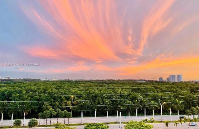 2841 NE 163rd St photos photos