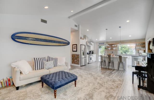 544 Palomar Ave - 544 Palomar Avenue, San Diego, CA 92037