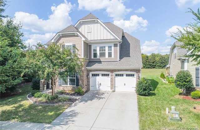 10007 Elizabeth Crest Ln - 10007 Elizabeth Crest Lane, Charlotte, NC 28277