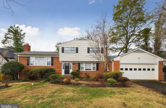 6926 WHITEHALL PLACE - 6926 Whitehall Place, McLean, VA 22101