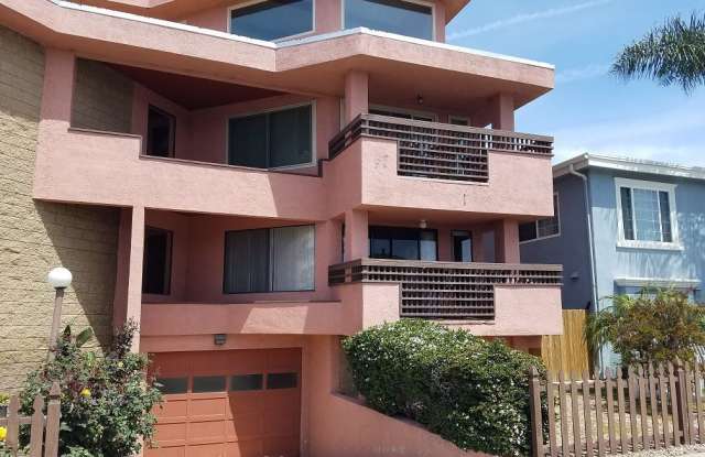 208 Evergreen Ave. - 208 Evergreen Avenue, Imperial Beach, CA 91932