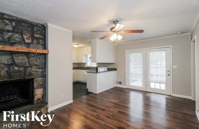 4647 Randalwood Drive Gallery 4