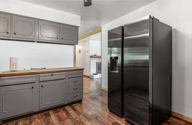 7785 Blackrun Road Gallery 4