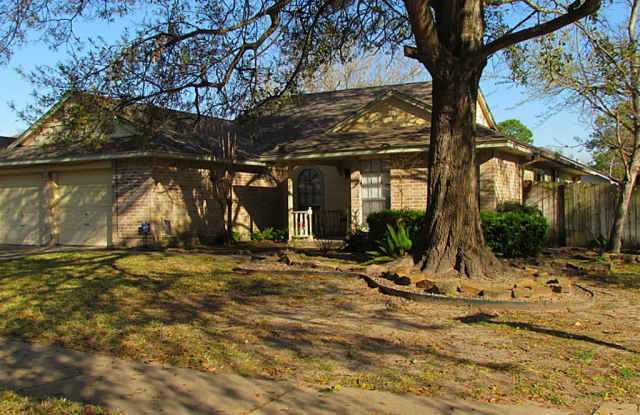 15502 Meadow Village Drive Gallery 2