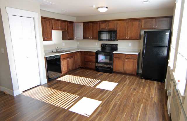 623 S Wolcott St. photos photos