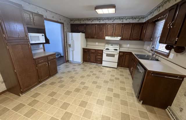 410 21st Avenue Northeast Gallery 3