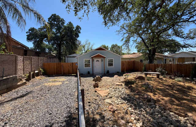 Fully Renovated 3BR Home | New HVAC + Washer/Dryer + Stainless Appliances | Designer Finishes | Optional Shop photos photos