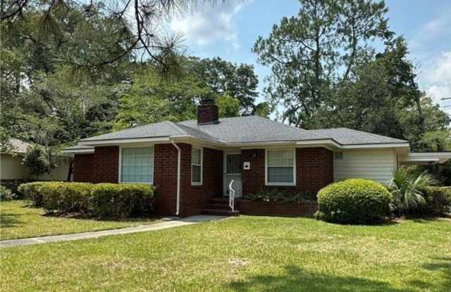 5201 Habersham Street Gallery 2