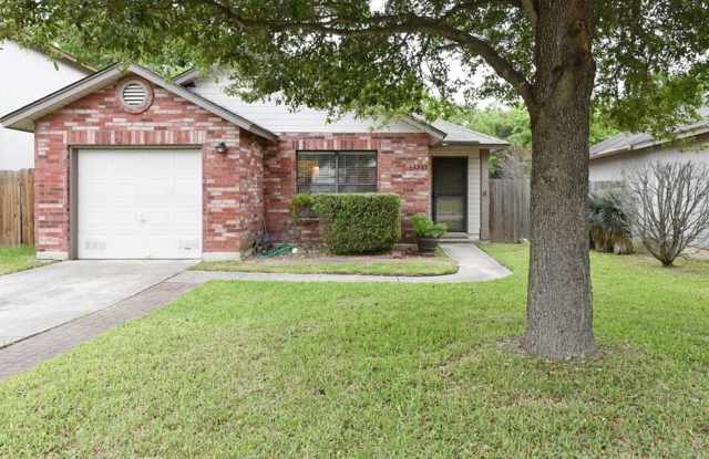 Great 2/2/1 near 1604  I-35 - 13534 Escort Drive, San Antonio, TX 78233