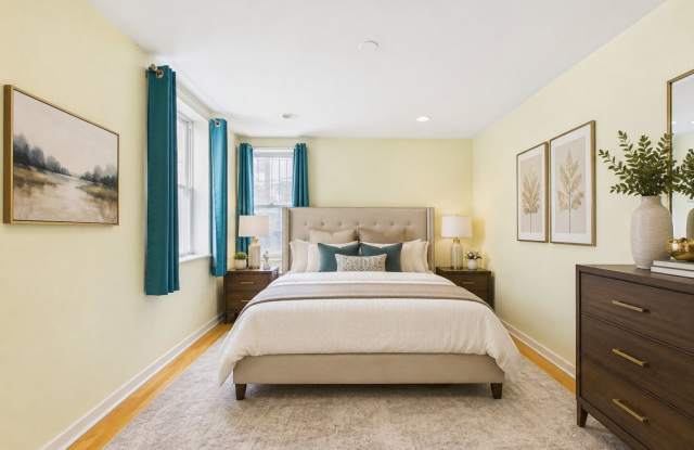 AUGUST 1. Luxury 1BR Graduate Hospital rental with private garden patio. photos photos