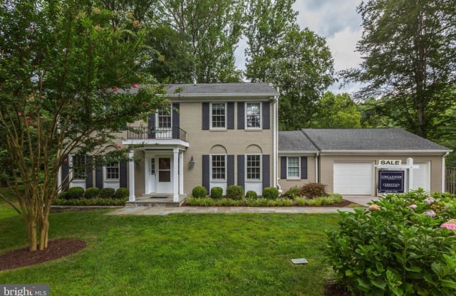 18 AVALON CT - 18 Avalon Court, Bethesda, MD 20817