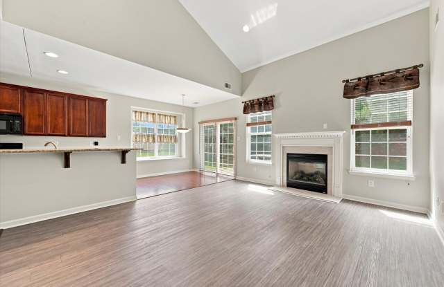 Hillview Rental Opportunity | 3BR/2.5BA Townhome | 1st-Floor Primary Gallery 1
