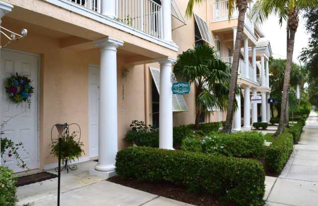 1537 Cades Bay Avenue Gallery 2