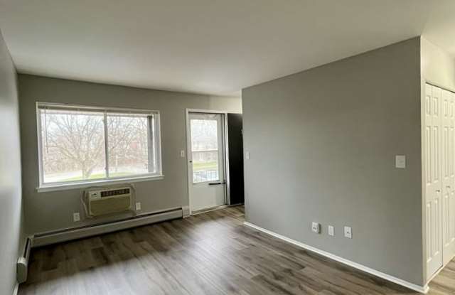 1760 Saint Johns Boulevard - 14 Gallery 4