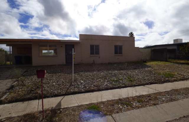 7540 E Poplar Street photos photos