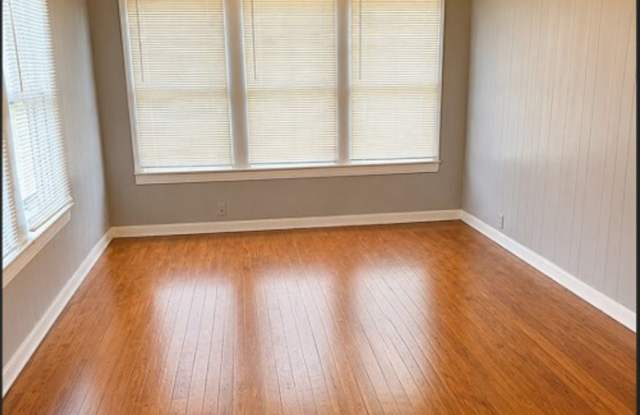 House For Rent 2370 Avenue C, Beaumont, TX 77701 Gallery 3