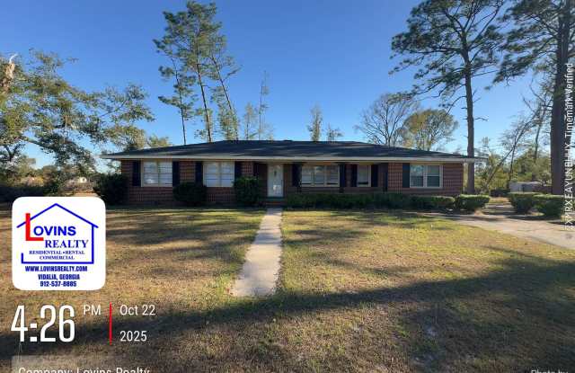 107 Oak Avenue - 107 Oak Avenue, Lyons, GA 30436 107 Oak Avenue - 107 Oak Avenue, Lyons, GA 30436