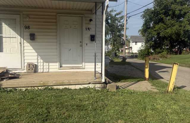 98 W Blanche St photos photos