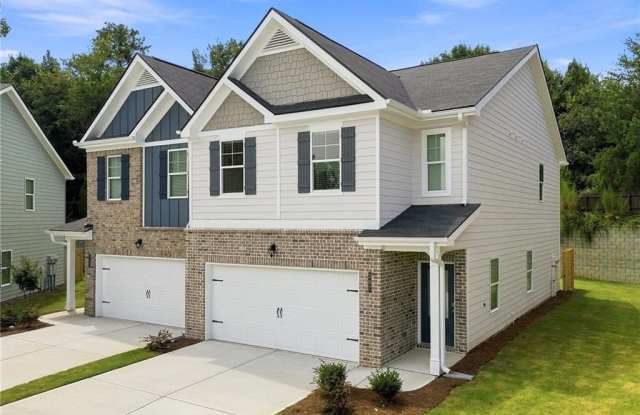 387 Lanier Circle Gallery 1