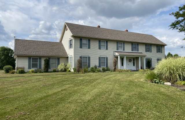 1240 Aurora Hudson Road - 1240 Aurora Hudson Road, Aurora, OH 44202