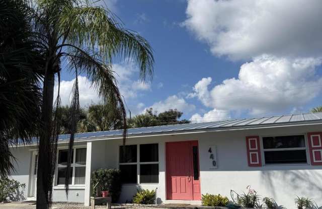 440 SE Fini Drive photos photos