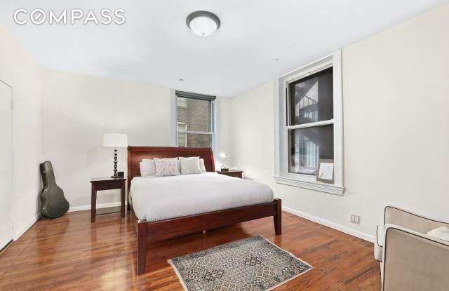 149 Spring Street Gallery 4