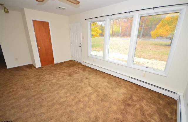 6626 Millville Gallery 3