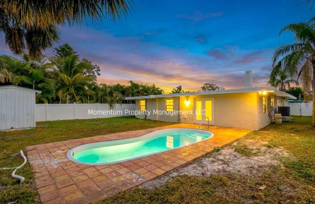 Gorgeous 4 Bedroom in Dunedin! Full Upgraded w/ a Pool!! Don't Miss Out!! photos photos