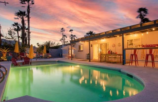 Pop Art Paradise- Pool, Spa, and Great Views photos photos