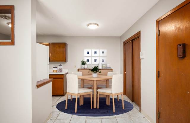 Oria Lakeview Apartments Gallery 4
