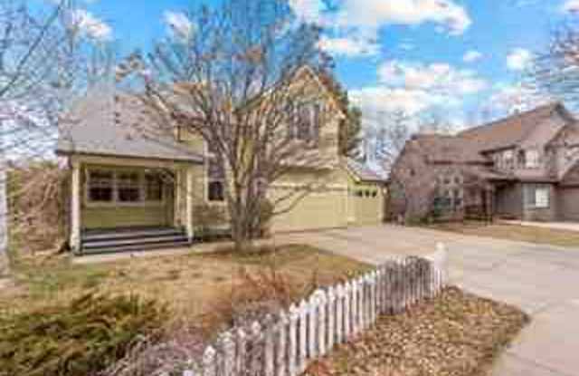 2507 Ravenwood Ln photos photos