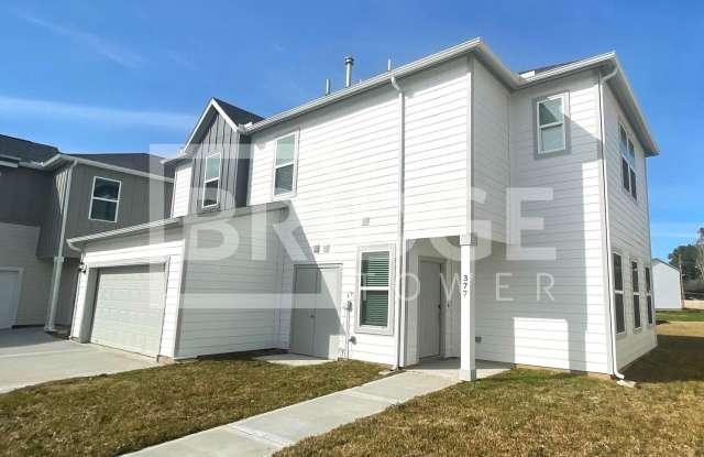 377 Huisache St, Lake Jackson, TX 77566 - 377 Huisache Street, Lake Jackson, TX 77566
