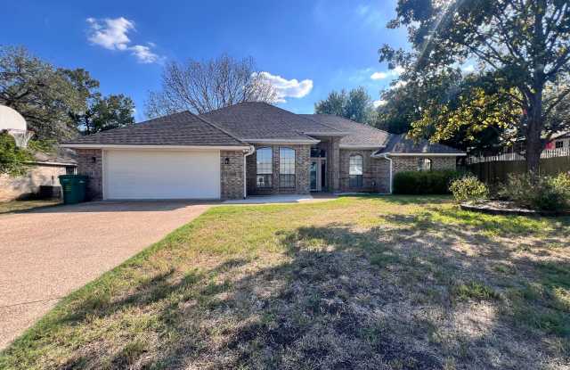 Gorgeous Craftsman home in well established neighborhood - 1802 Sutton Place, Harker Heights, TX 76548 Gorgeous Craftsman home in well established neighborhood - 1802 Sutton Place, Harker Heights, TX 76548