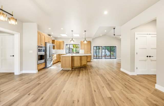 925 South 3rd Street Unit A Gallery 1