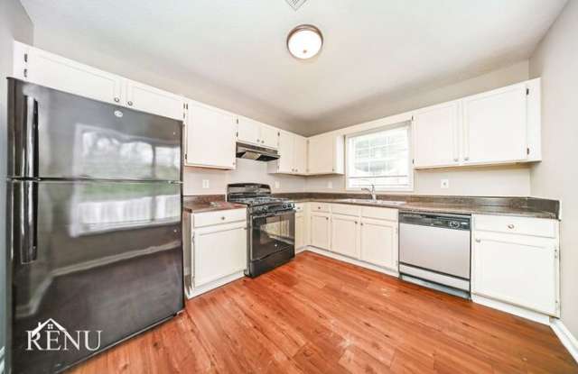 219 River Birch Drive Gallery 3