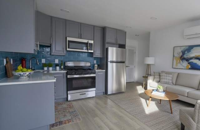 958 MOUNT OLIVET Road NE unit: 3 photos photos