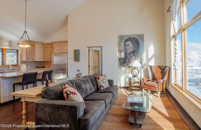 2310 Juniper Hill Drive Gallery 2