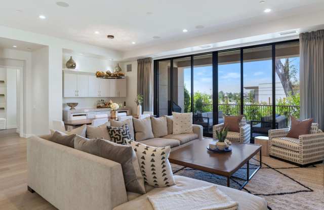 Rates Vary: $14,995 - $22,495 photos photos