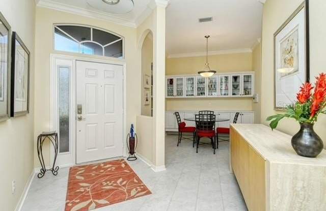 9480 FOREST HILLS Circle Gallery 4
