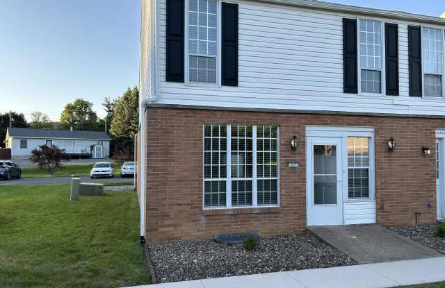 27 Montgomery Village Ln photos photos