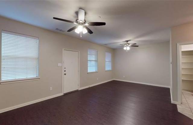 2533 Jacobson Drive Gallery 2