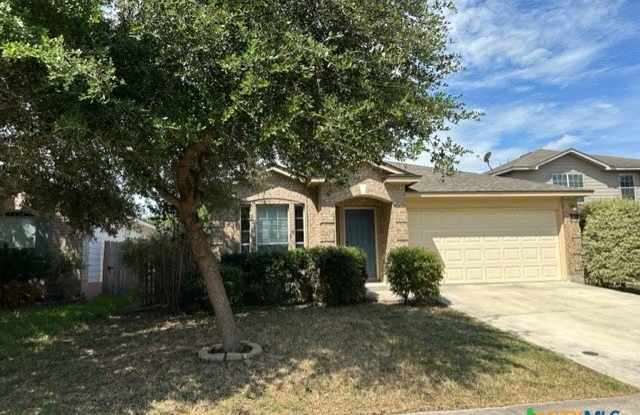 221 Roadrunner Avenue photos photos