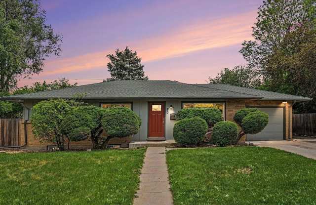 Spacious 5BR House in Denver photos photos Spacious 5BR House in Denver photos photos